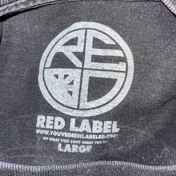 Red Label t-shirt - Picture 5 of 5
